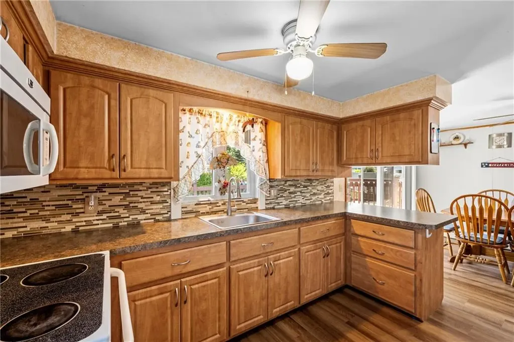 105 Walmer Avenue East Providence RI 02914