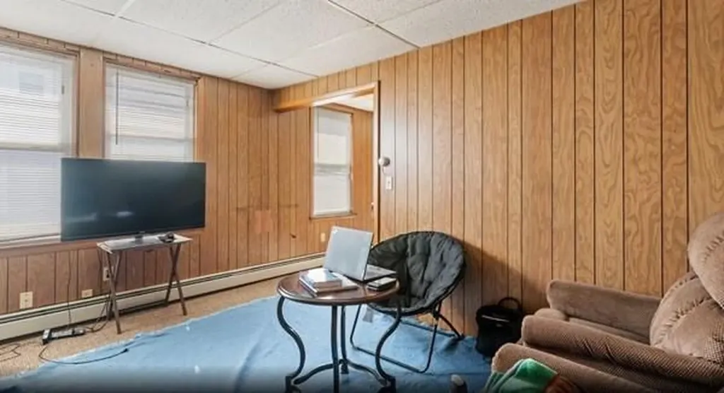 391 Waterman Avenue East Providence RI 02914