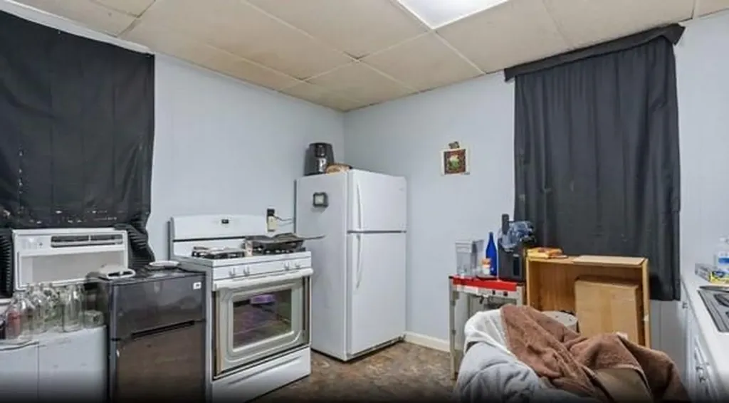 391 Waterman Avenue East Providence RI 02914