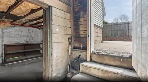 391 Waterman Avenue East Providence RI 02914
