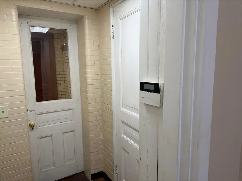 159 Singleton Street Woonsocket RI 02895