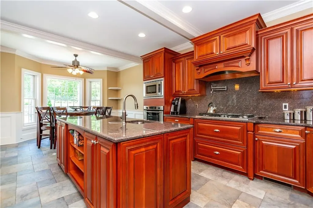 7 Josephine Drive Smithfield RI 02917