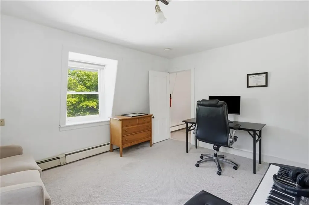 7 Nichols Lane Hopkinton RI 02832