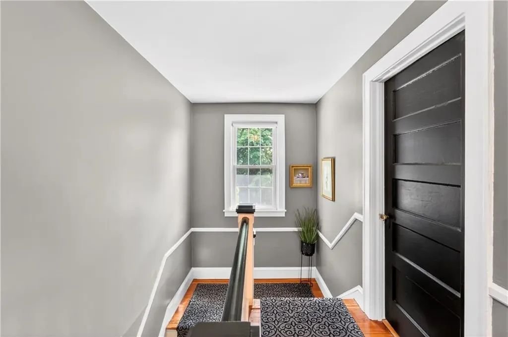 21 Euston Avenue Cranston RI 02910