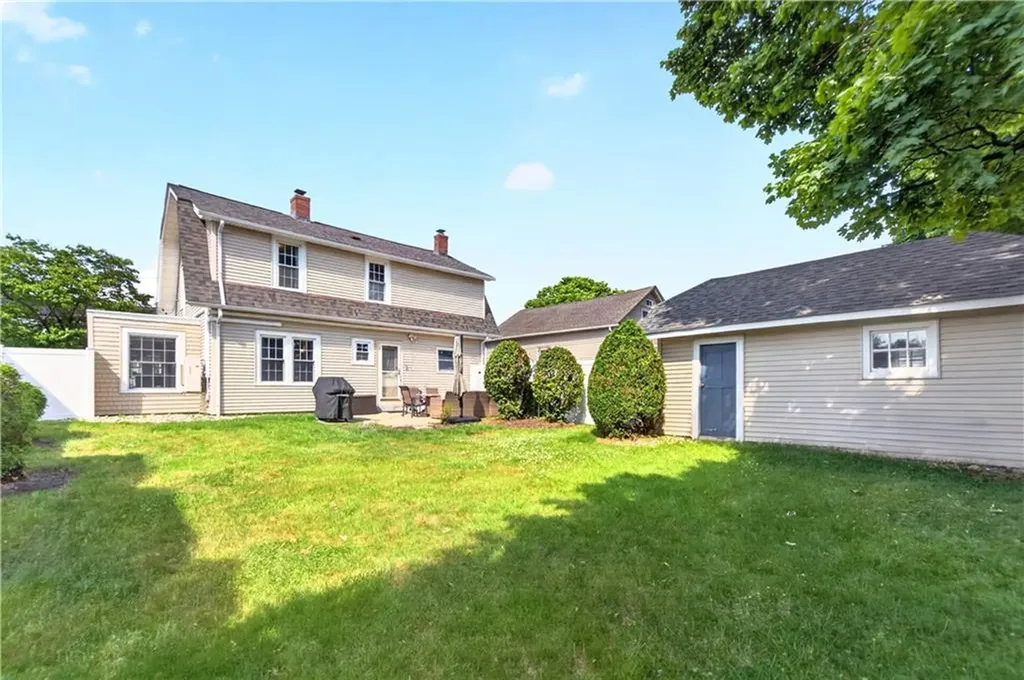 21 Euston Avenue Cranston RI 02910