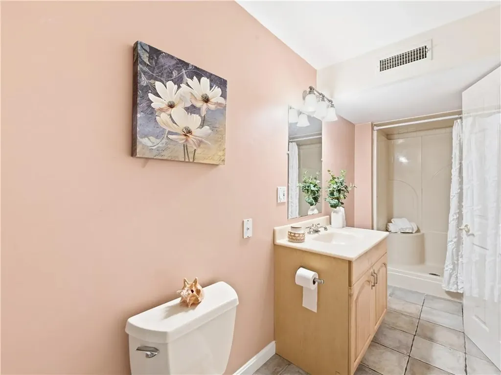 48 Hummingbird Lane Swansea MA 02777