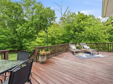 48 Hummingbird Lane Swansea MA 02777