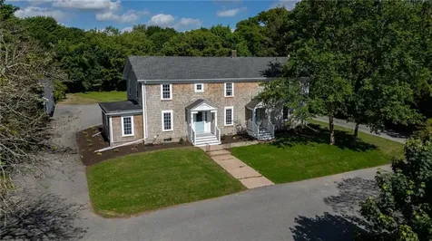 81 Bristol Ferry Road Portsmouth RI 02871
