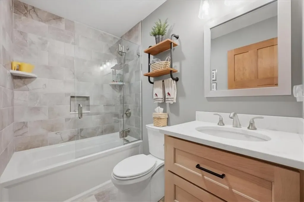 18 Fallon Trail Westerly RI 02891
