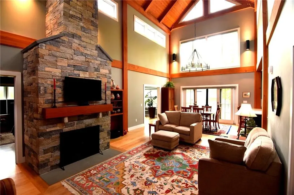 18 Fallon Trail Westerly RI 02891