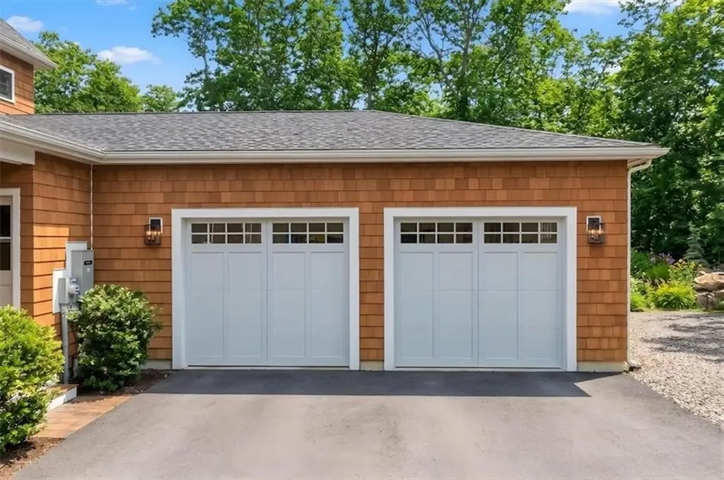 18 Fallon Trail Westerly RI 02891