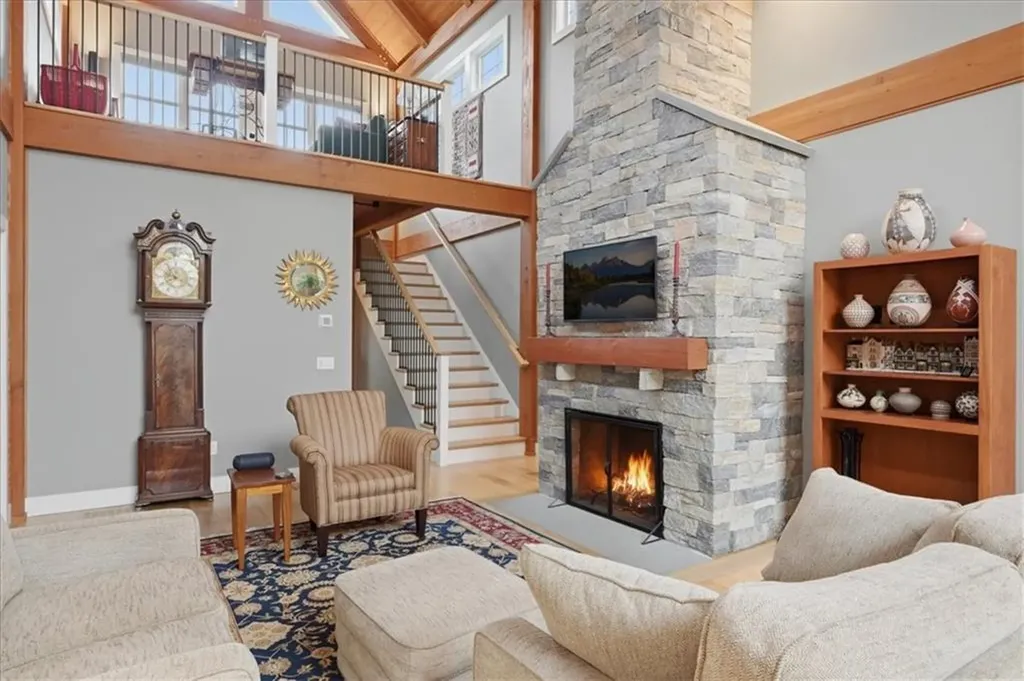 18 Fallon Trail Westerly RI 02891