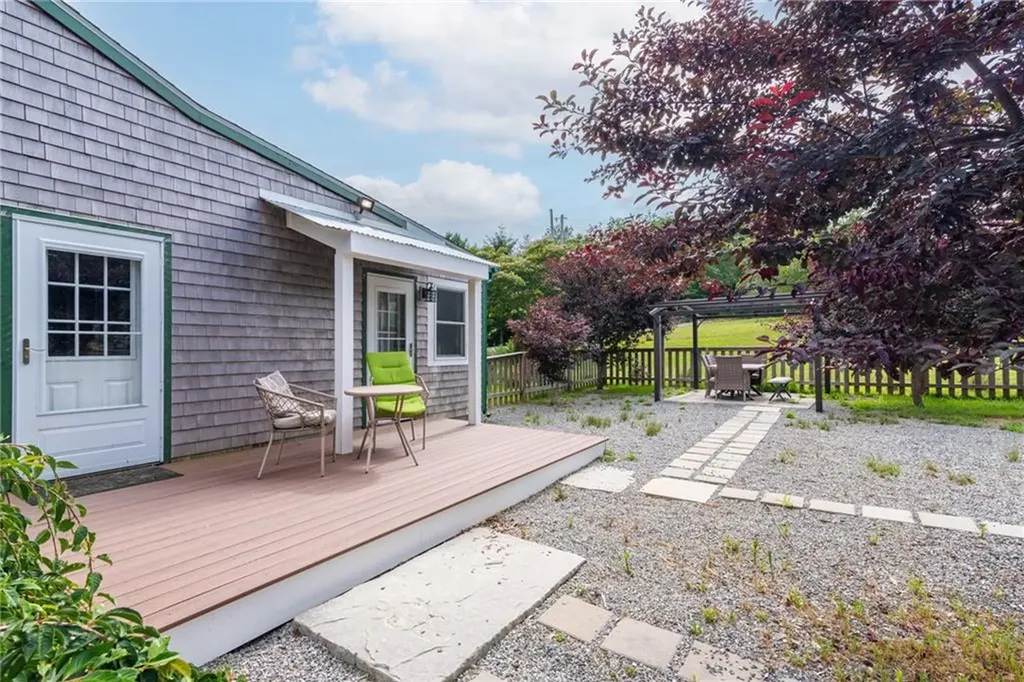 473 Klondike Road Charlestown RI 02813
