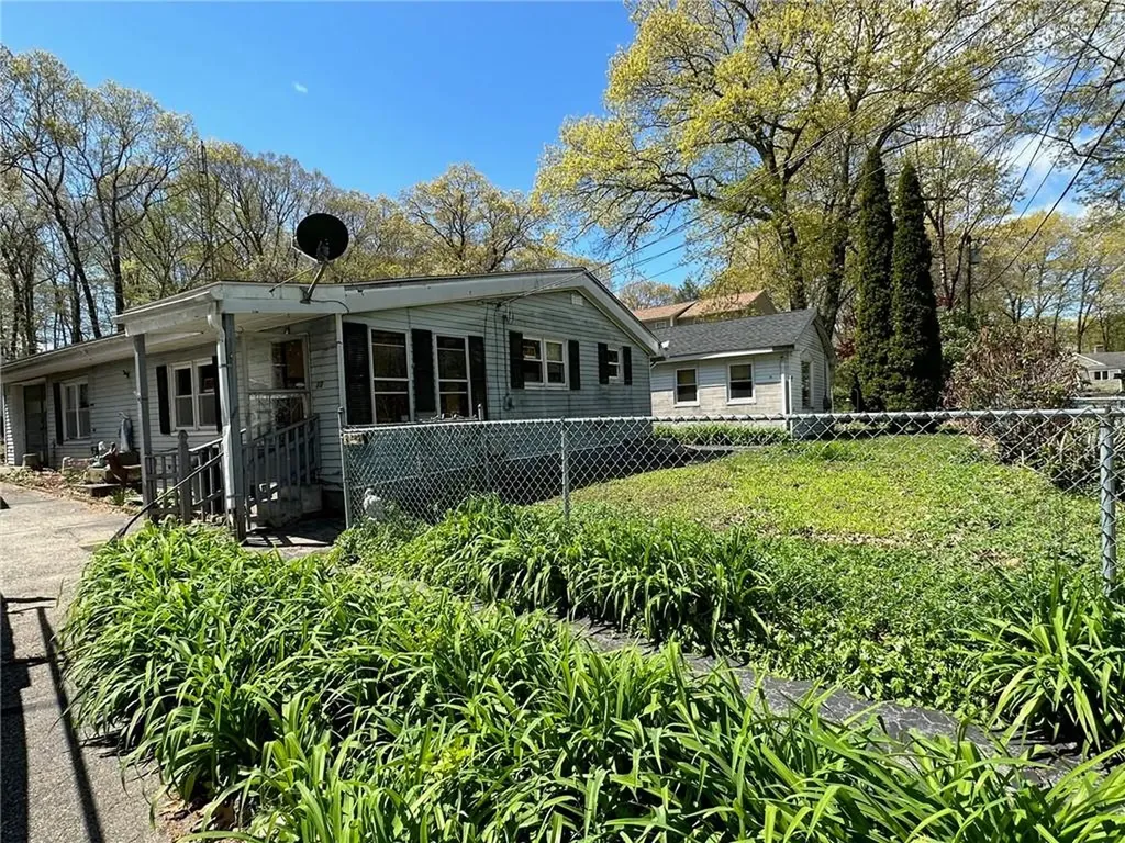 8 Buona Vista Avenue Johnston RI 02919