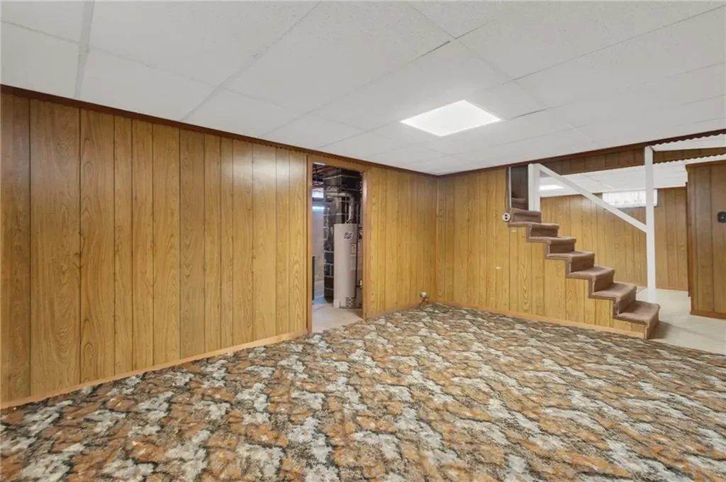 216 Riverside Avenue Warwick RI 02889