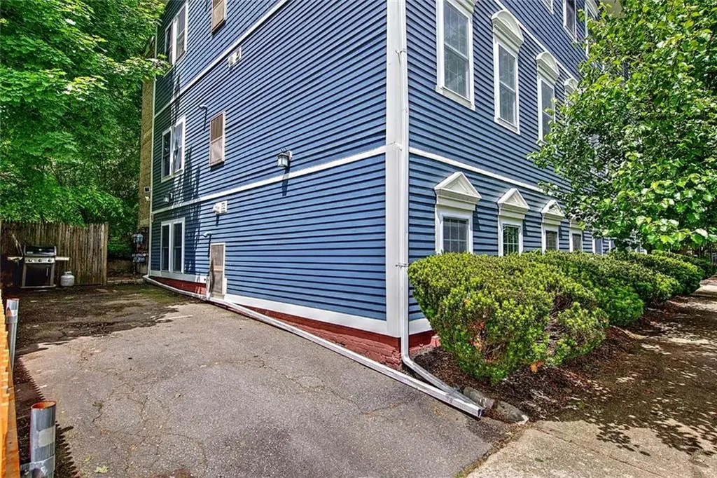 31 Commercial Street Cranston RI 02905
