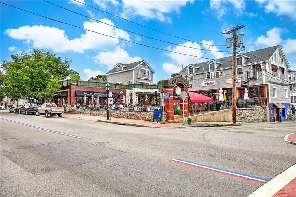 31 Commercial Street Cranston RI 02905