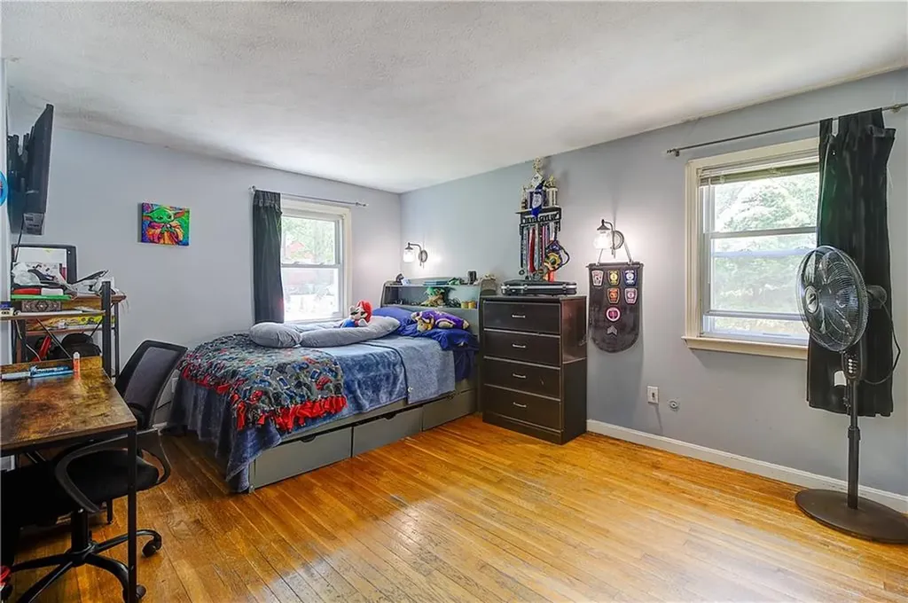 55 Marshall Avenue Warwick RI 02886
