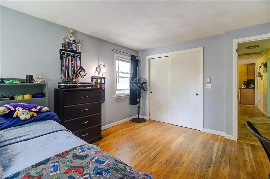 55 Marshall Avenue Warwick RI 02886