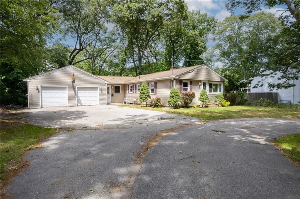 55 Marshall Avenue Warwick RI 02886