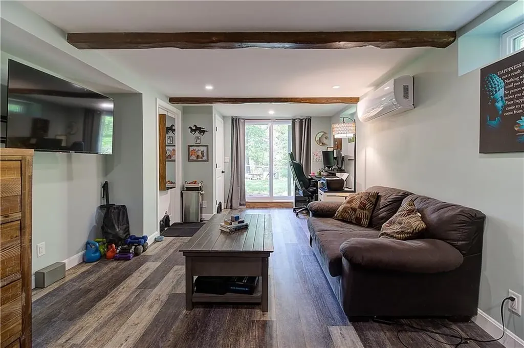 55 Marshall Avenue Warwick RI 02886