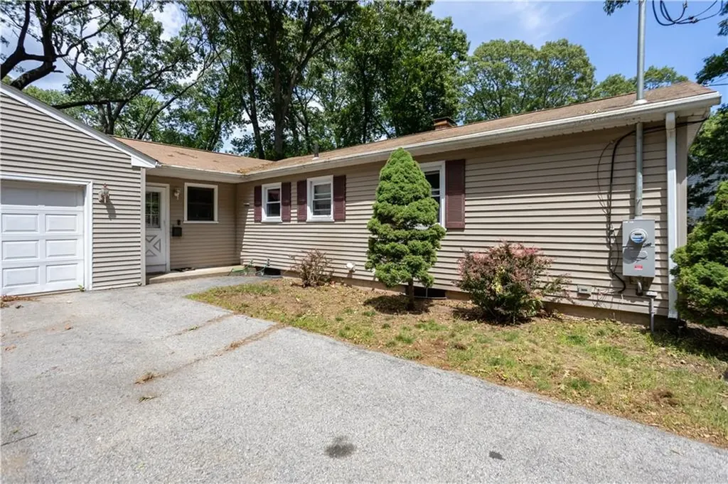 55 Marshall Avenue Warwick RI 02886