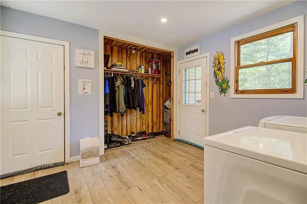 55 Marshall Avenue Warwick RI 02886