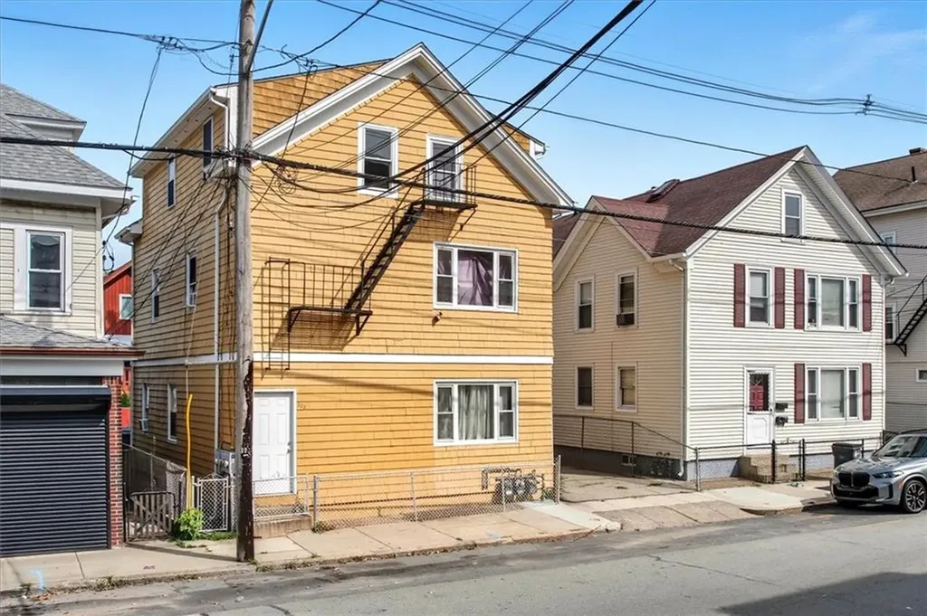 555 Branch Avenue Providence RI 02904