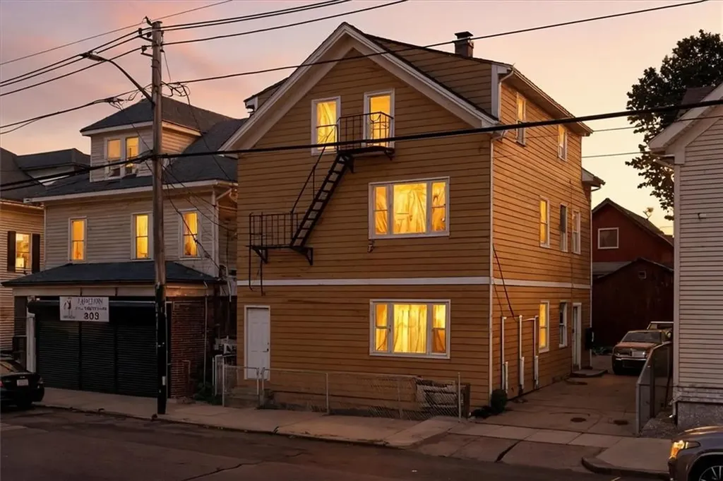 555 Branch Avenue Providence RI 02904