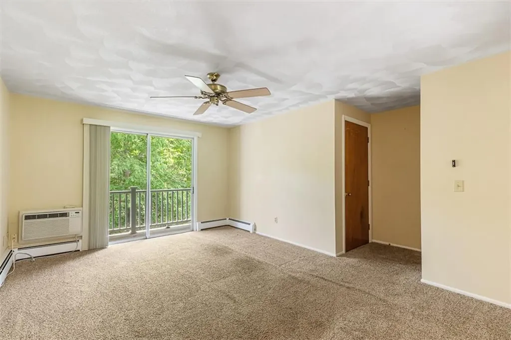 494 Putnam Pike Smithfield RI 02828