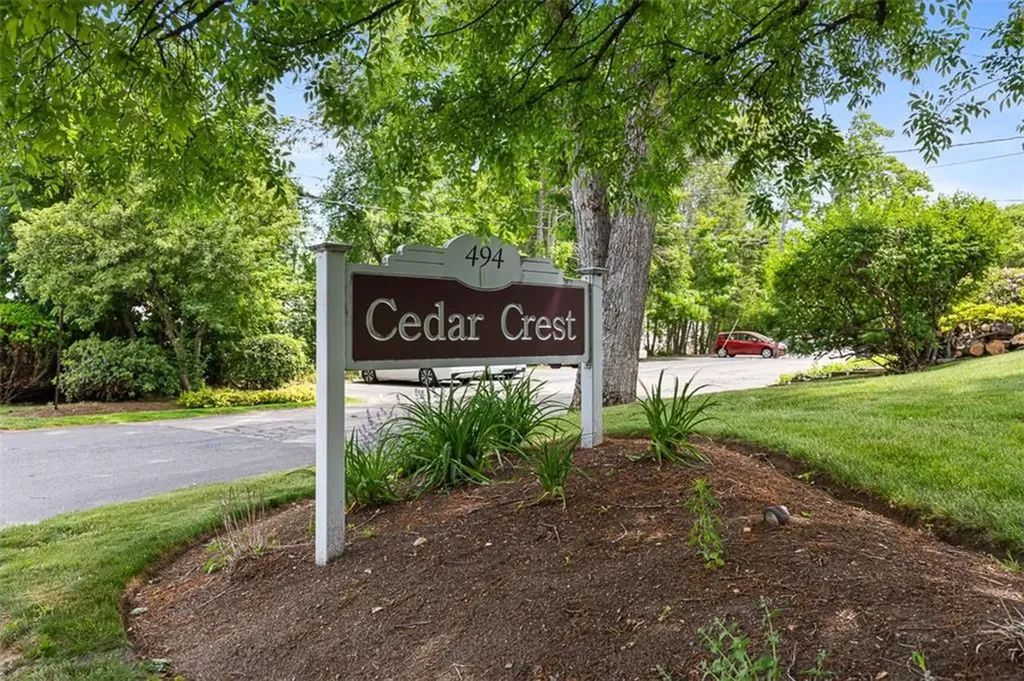 494 Putnam Pike Smithfield RI 02828
