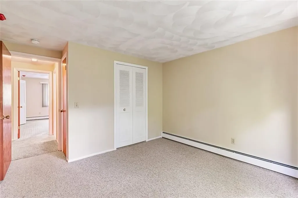 494 Putnam Pike Smithfield RI 02828