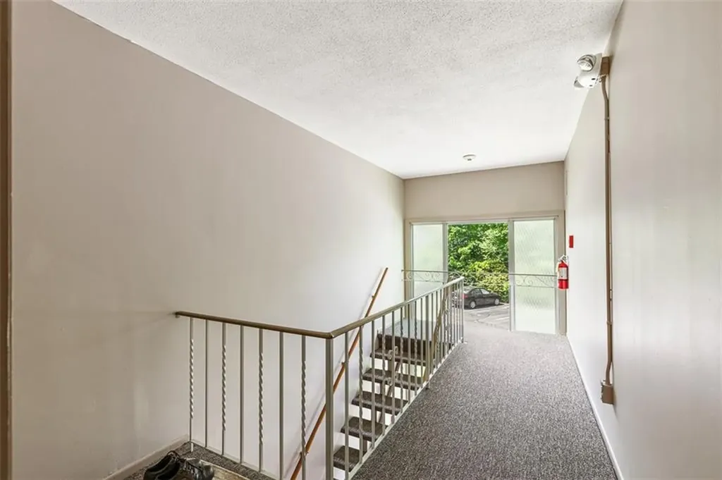 494 Putnam Pike Smithfield RI 02828