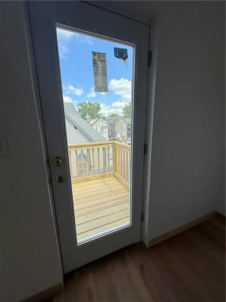 536 Smith Street Providence RI 02908