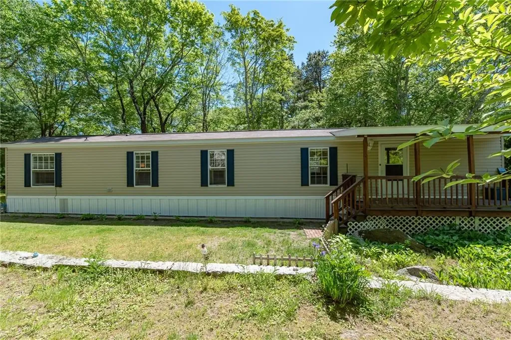 1 Blueberry Heights Way West Greenwich RI 02817