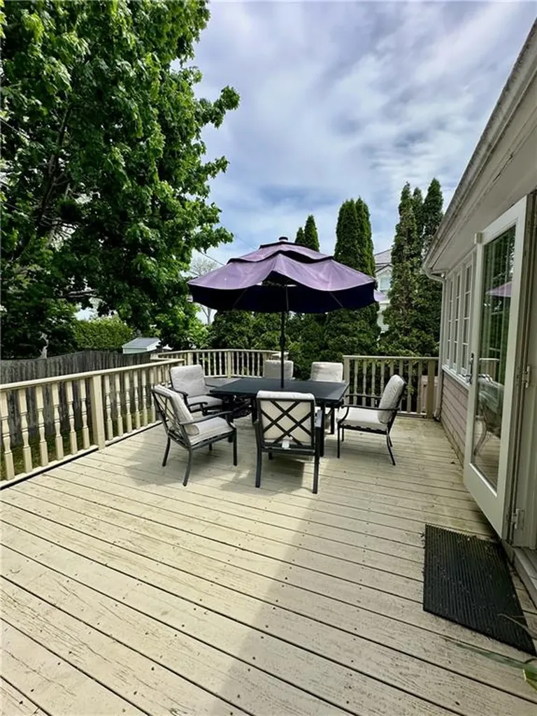 2 Cliff Terrace Newport RI 02840
