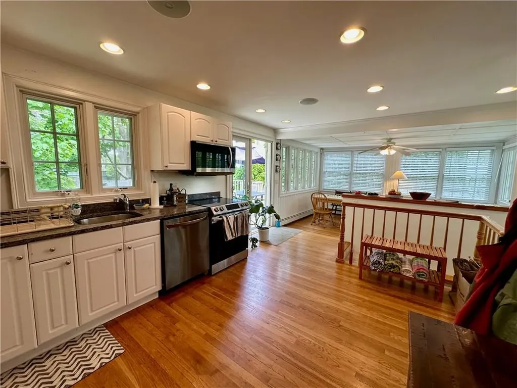 2 Cliff Terrace Newport RI 02840