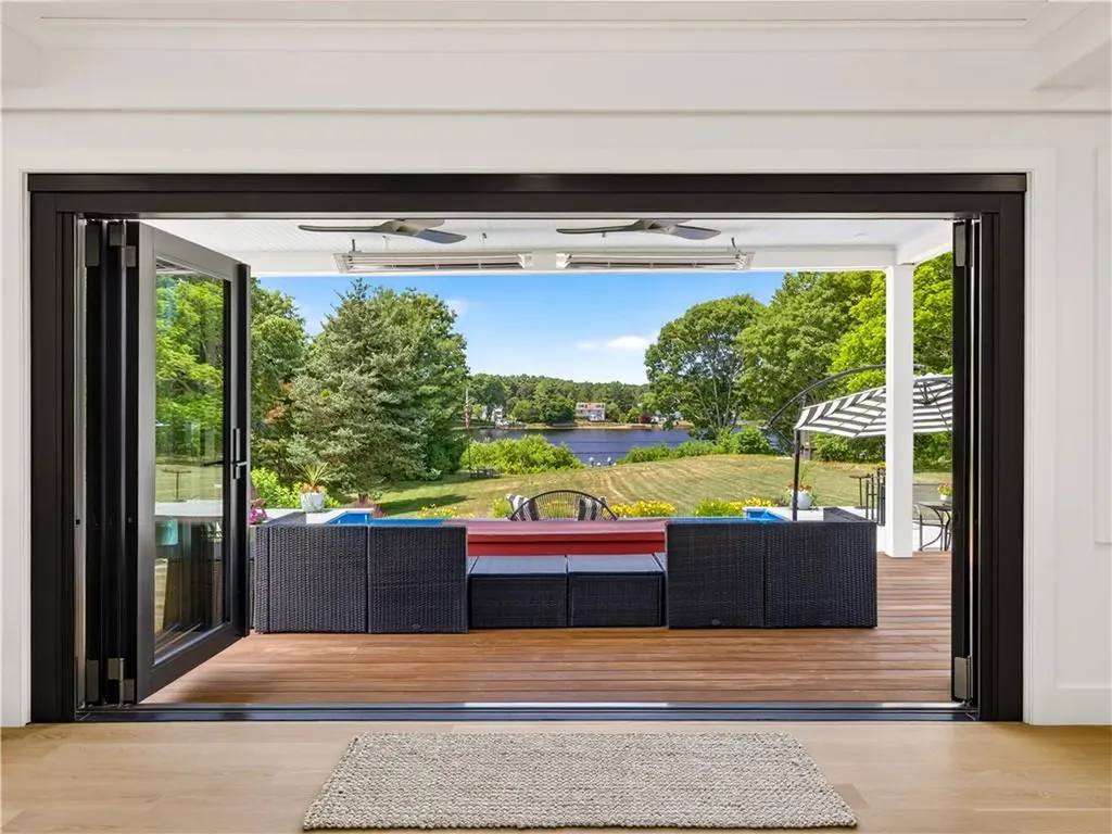 34 Lanphere Road Westerly RI 02891