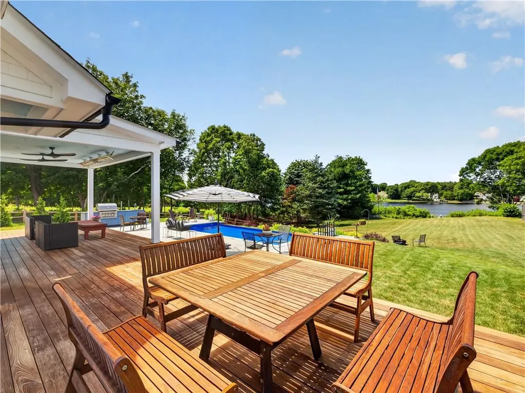 34 Lanphere Road Westerly RI 02891