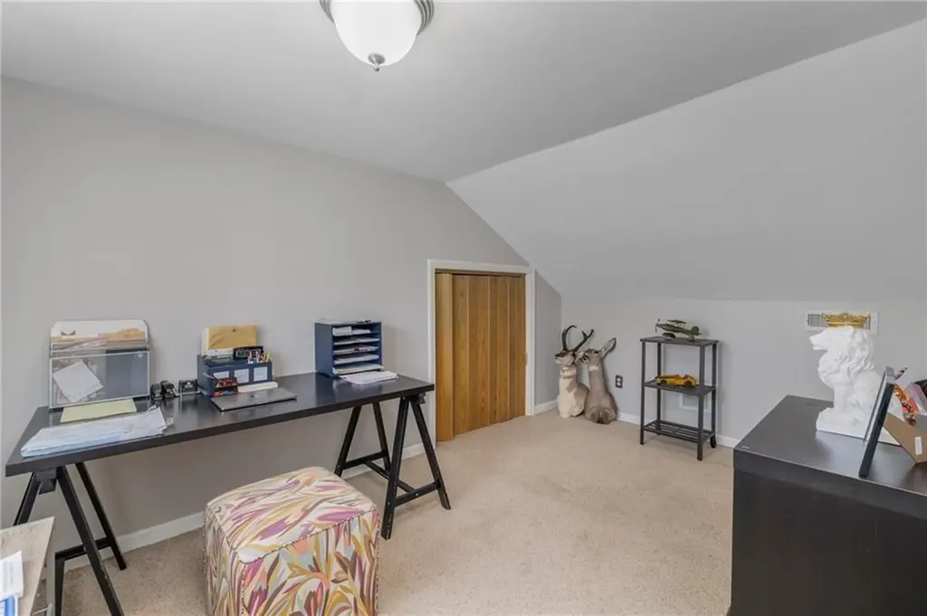 143 Endicott Drive Warwick RI 02886