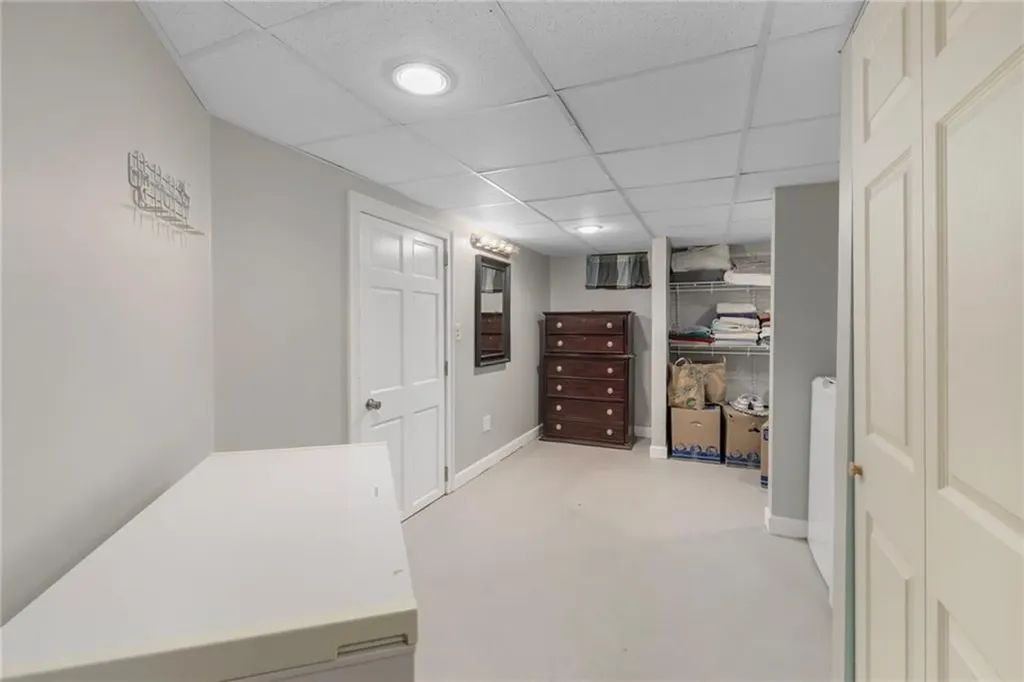 143 Endicott Drive Warwick RI 02886