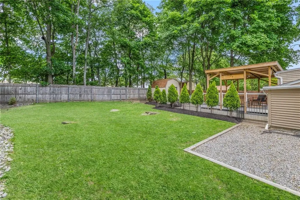 143 Endicott Drive Warwick RI 02886