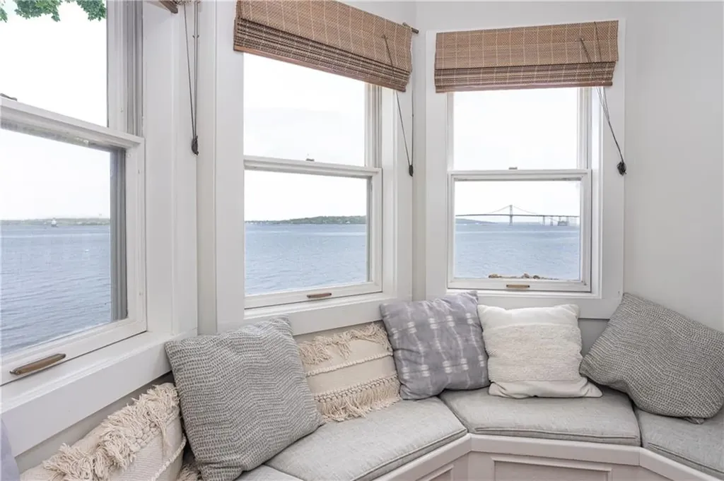 74 Therien Road Portsmouth RI 02871