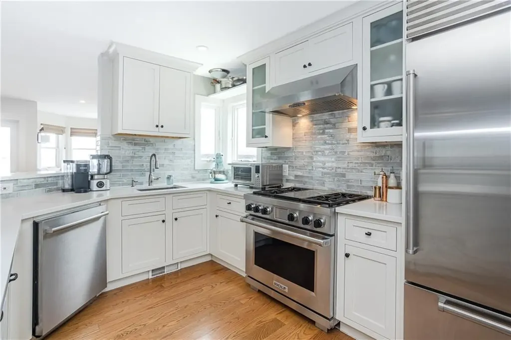 74 Therien Road Portsmouth RI 02871