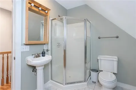 74 Therien Road Portsmouth RI 02871