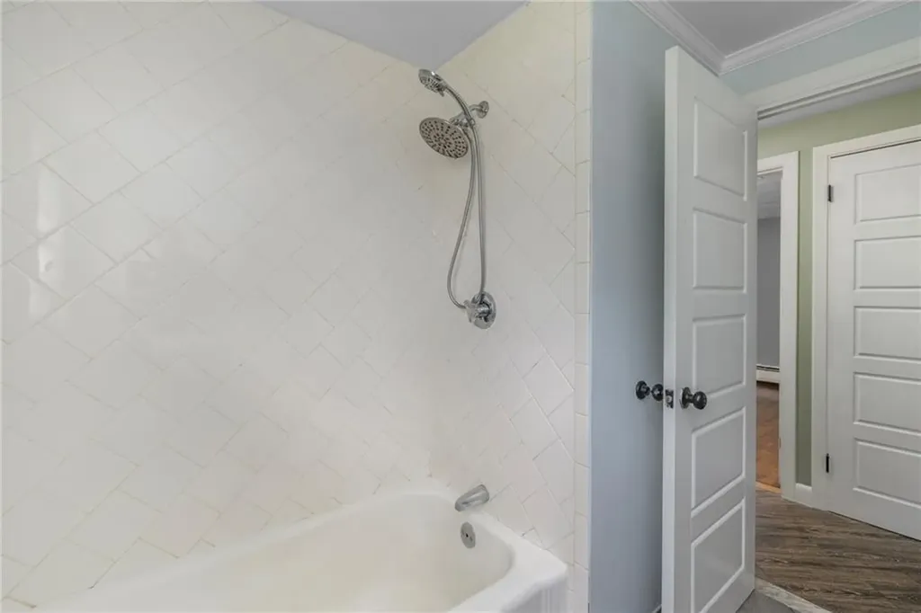 145 Crane Street Warwick RI 02889