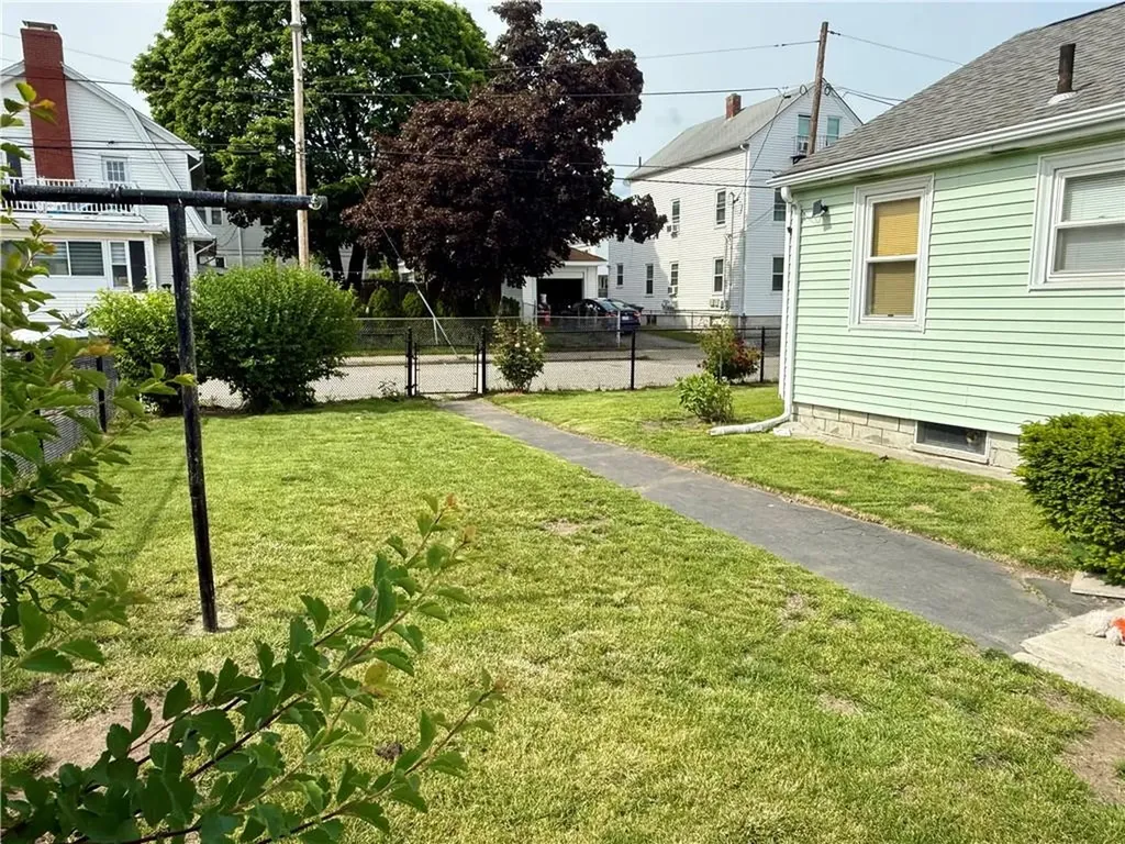 3 Clover Street Pawtucket RI 02860
