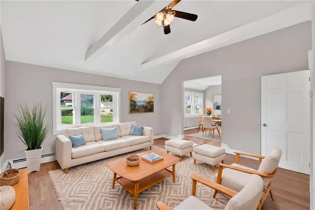 52 Pleasant View Road Warwick RI 02888