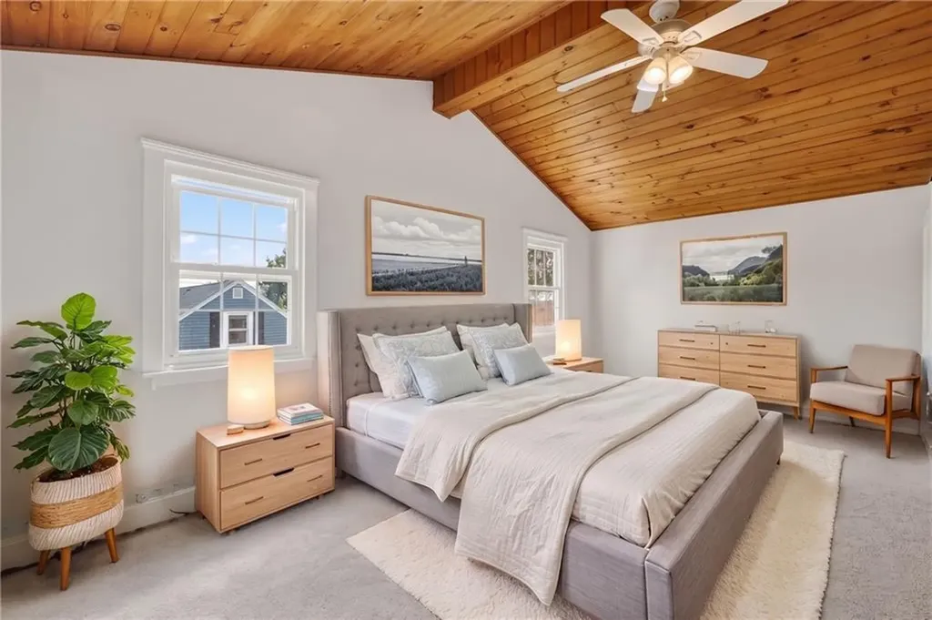 52 Pleasant View Road Warwick RI 02888