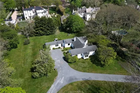 18 Ledge Road Newport RI 02840